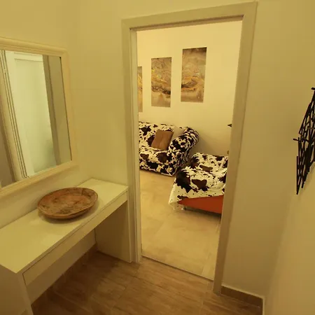 Lucky Apartment *