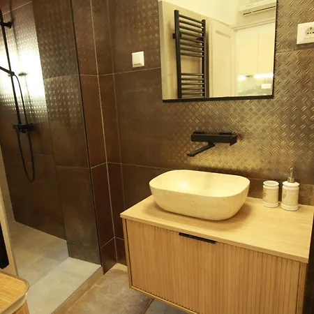 Апартаменти Lucky